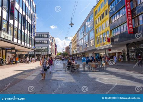 Foot Locker in Saarbrucken: Saarbrucken, Saarland 